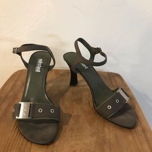 Unlisted Green Heels